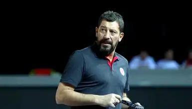 Ufuk Sarıca Hastanede! Beynine Pıhtı Attı