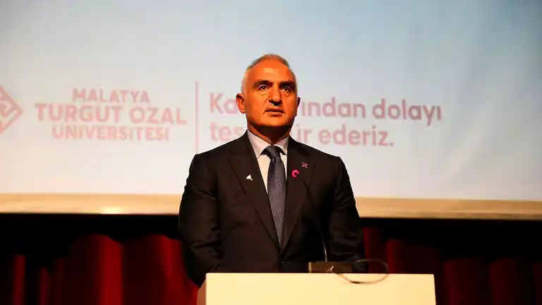 Ersoy: Depremzedelere Omuz Omuza Destek